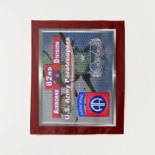 Sizzling Senior Jump Wings 82nd Airborne Division Wandkleed (Voorkant)