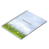 Sjabloon, blauwe lucht en bloemenweide, notitieboek (Linkerzijde)