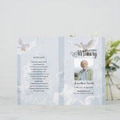sjabloon sky & dove Funeral Program (Staand voorkant)