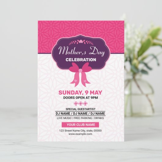 Sjabloon van de uitnodigingsbrochure van de moeder kaart (Staand voorkant)