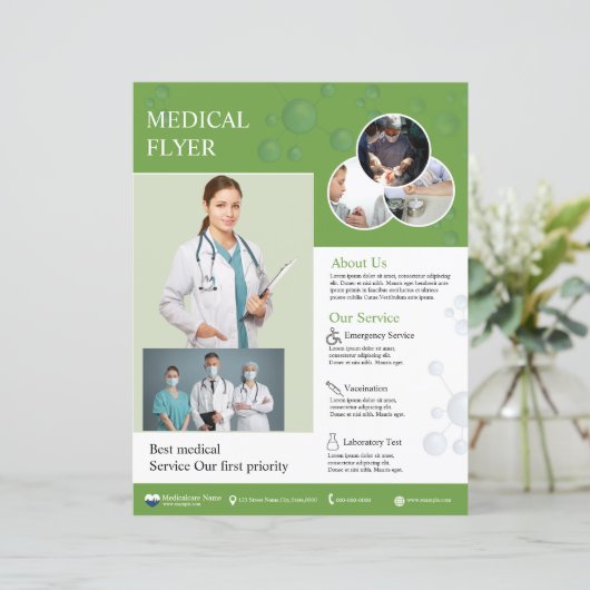 Sjabloon van Doctor Flyer (Staand voorkant)