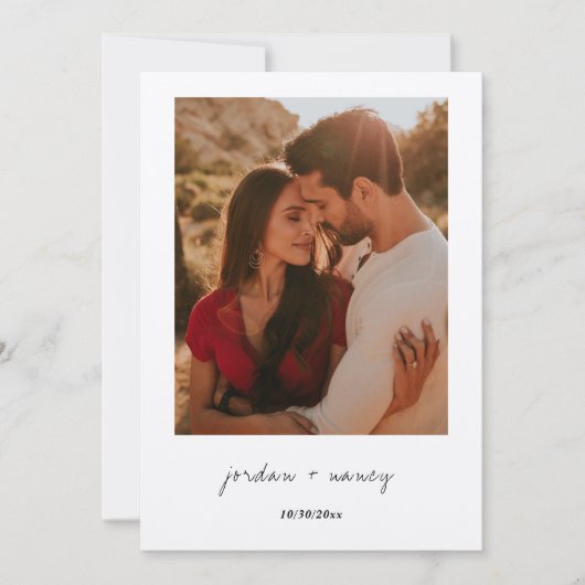 Sjabloon voor minimalistische weddenschappen kaart (Voorkant)