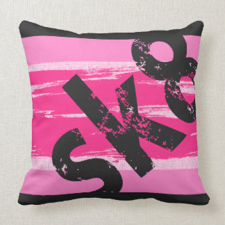 Sk8 - Skateboard Word Pillow Pink & Grey Kussen