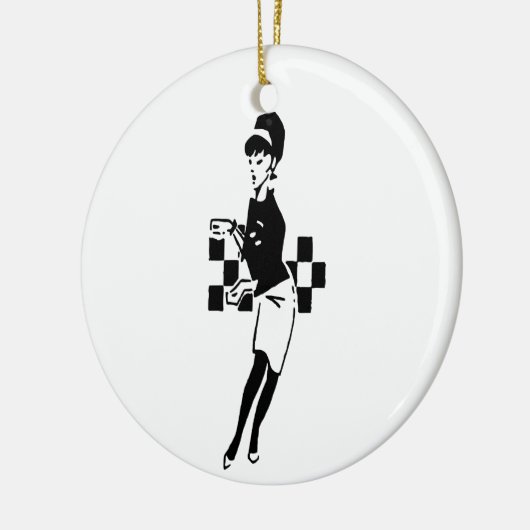 SKA Dancer Keramisch Ornament (Links)