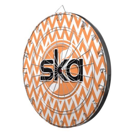 Ska; Oranje en witte Chevron Dartbord (Voorkant Rechts)