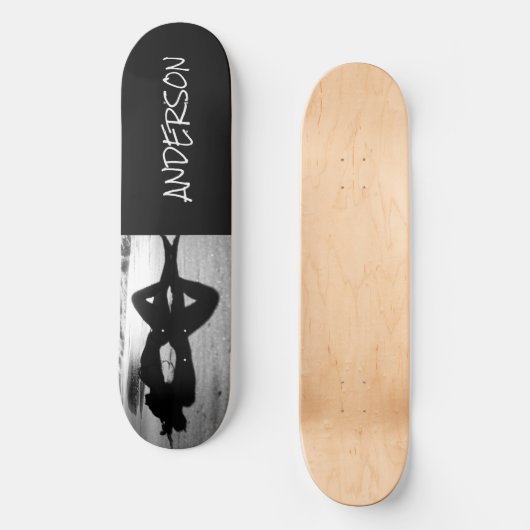 Skateboard Black Lady op strand (Voorkant)