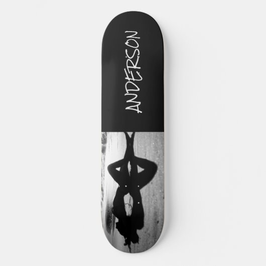 Skateboard Black Lady op strand (Voorkant)