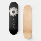 Skateboard Black White Daisy flower (Voorkant)