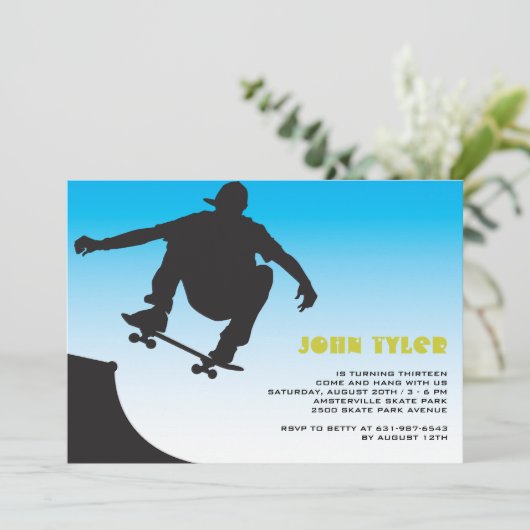 Skateboard Guy Uitnodiging (Staand voorkant)