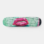 Skateboard - Lippenstift Urban Street Art (Horizontaal)