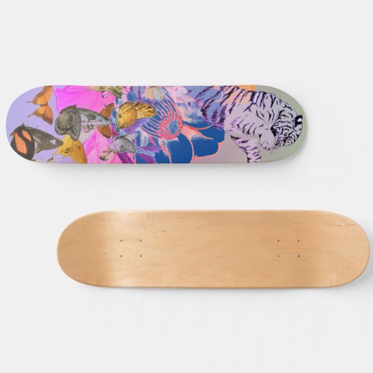 SKATEBOARD MET JAPANESE TIGER EN STROOM (Horizontaal)