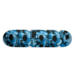 Skateboard met ontwerp van blauwe schedels