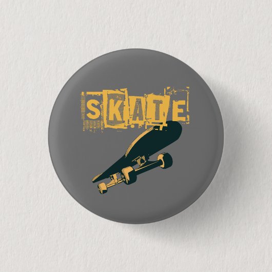 Skateboard met Schaats Tekst Ronde Button 3,2 Cm (Voorkant)
