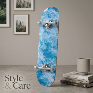 Skateboard met surf geïnspireerde oceaangolven lan