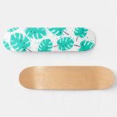 Skateboard met tropische bladeren. (Horizontaal)