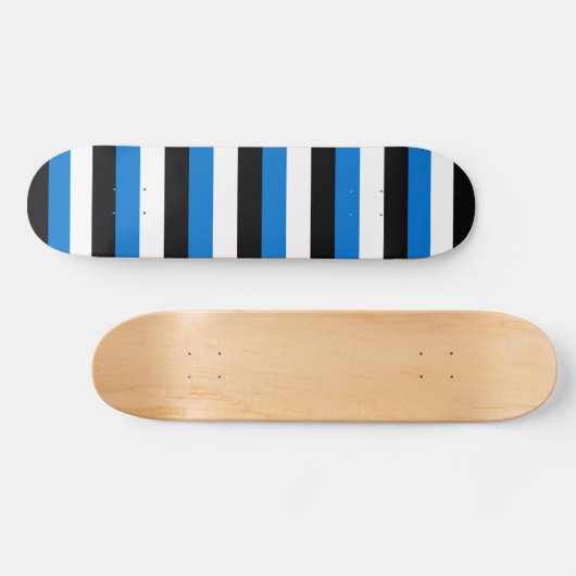 Skateboard met vlag van Estland (Horizontaal)