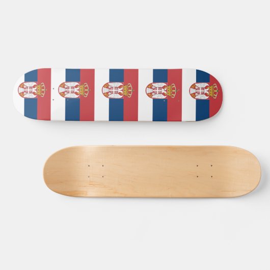 Skateboard met vlag van Servië (Horizontaal)