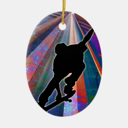 Skateboard op een bouwRay Keramisch Ornament (Voorkant)