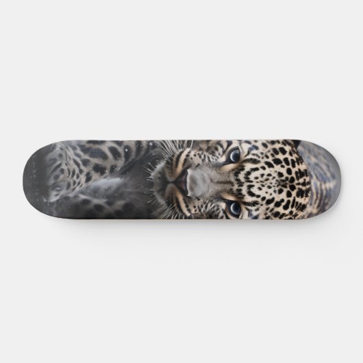  Skateboard Salvaje leopardo con mirada intensa (Horizontaal)