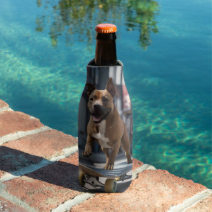 Skateboard Stunt: een Staffy in beweging Flesjeskoeler