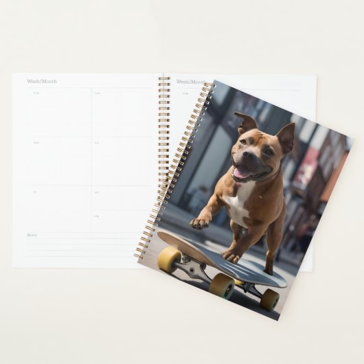 Skateboard Stunt: een Staffy in beweging Planner (Display)