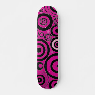 Skateboard voor zwarte en roze cirkels