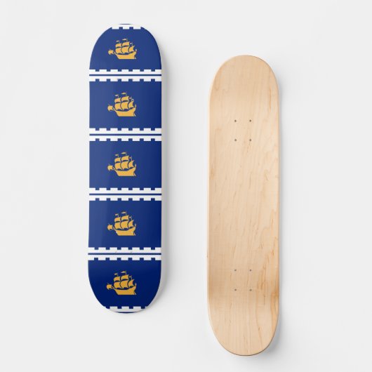 Skateboard with flag of Quebec City, Canada (Voorkant)