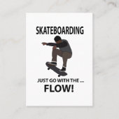 Skateboarden gaat gewoon met het flow skateboard visitekaartje (Voorkant)