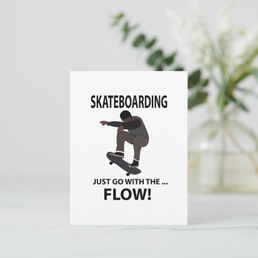 Skateboarden gaat gewoon samen met de Flow Skatebo Briefkaart (Staand voorkant)