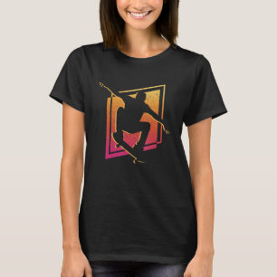Skateboarden Retro Skater Skateboard T-shirt
