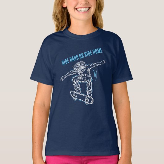 Skateboarder Doing Mid Air Skateboarden T-shirt (Voorkant)