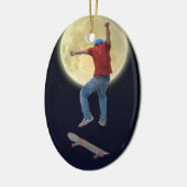 Skateboarder krijgt wat luchtactie Street Kulcha A Keramisch Ornament (Links)