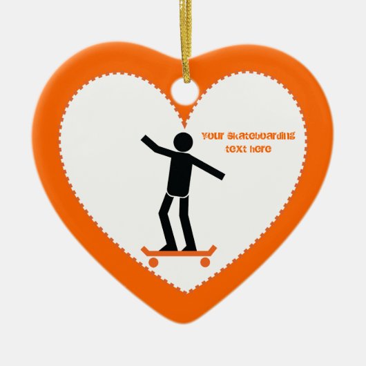 Skateboarder op zijn skateboardaangepast keramisch ornament (Voorkant)