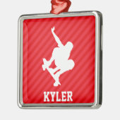 Skateboarder; Scarlet Red Stripes Metalen Ornament (Links)