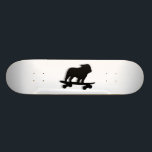Skateboarding English Bulldog Silhouette Cool Dog Skateboard<br><div class="desc">Cool Skateboarding English Bulldog Silhouette. Deze volmaakte skaterhond is onderweg. Een geweldige skateboard voor hondenliefhebbers mensen en skaterkantines. Bekijk Jenn's Doodle World voor dit leuke hondenontwerp op meer producten die mooie cadeaus maken.</div>