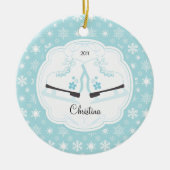 Skateeg-Schaatsen met kerstversiering Keramisch Ornament (Voorkant)
