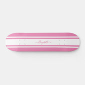 Skater Girl Pink White Racing Stripes Monogramed Persoonlijk Skateboard (Horizontaal)