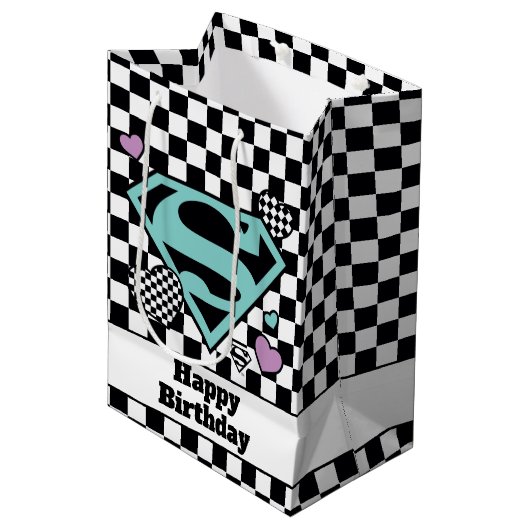 Skater Meisje Supergirl Harten S-Shield Medium Cadeauzakje (Voorkant Gekanteld)