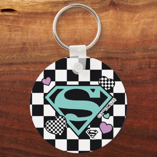 Skater Meisje Supergirl Harten S-Shield Sleutelhanger (Voorkant)