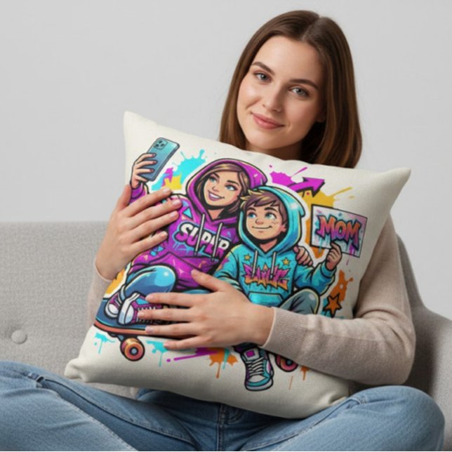 Skater Mom & Son: Vibrant Graffiti Art Pillow Kussen (Creator heeft geüpload)