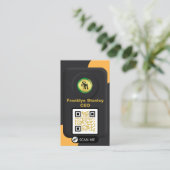 Skaymarts | Zwart geel 3D Elegant QR Code Modern Visitekaartje (Staand voorkant)