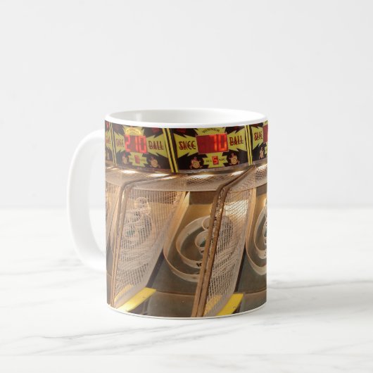 SKEE BALL! KOFFIEMOK (Voorkant links)