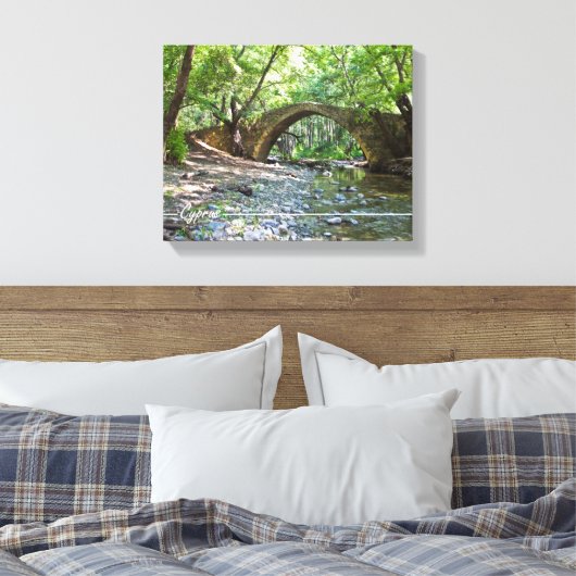 Skelefos middeleeuwse brug op Cyprus Canvas Afdruk (Insitu (Slaapkamer))