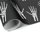 Skelet Bone Hands Pattern op Black Halloween Cadeaupapier (Rol Hoek)