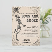 Skelet Boos & Booze Volwassen Halloween Feest Kaart (Staand voorkant)