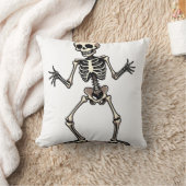 Skelet doet de Dab � Grappige Halloween dans-shirt Kussen (Deken)
