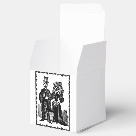 Skelet - fort doos (aanpassen) bedankdoosjes (Geopend)