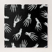 Skelet hand: Halloween botten patroon. Legpuzzel (Horizontaal)