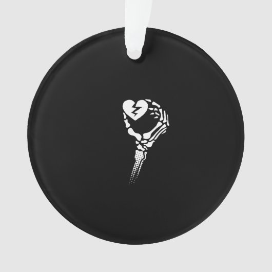 Skelet Hand Holding Heart Ornament (voorkant)