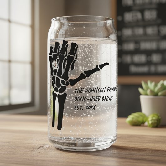 Skelet Hand Met Diamanten Ring Blikvorm Glas